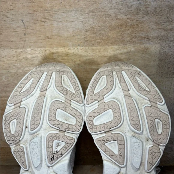 Hoka One One Bondi 8 Womens Size 10.5 Running Shoes Sneakers Shifting Sand Tan - Picture 11 of 13